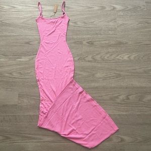NWT Skims Soft Lounge Long Slip Dress in BUBBLEGUM size XS - EXTREMELY RARE